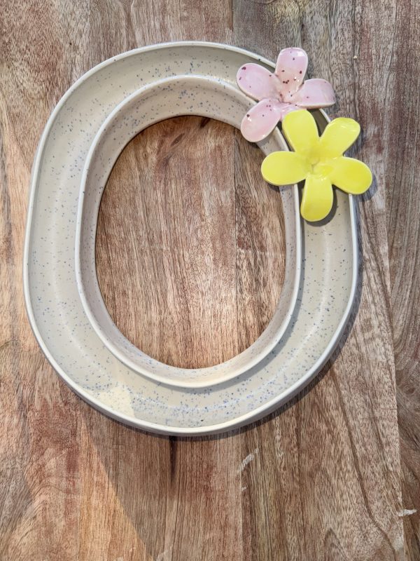 Large Speckled White Lei Vase