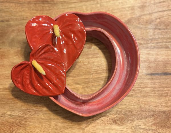 Medium Bougainvillea Heart Vase - Image 2